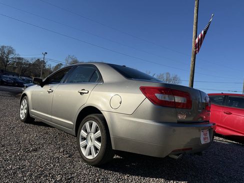 Used 2008 Lincoln MKZ image 4