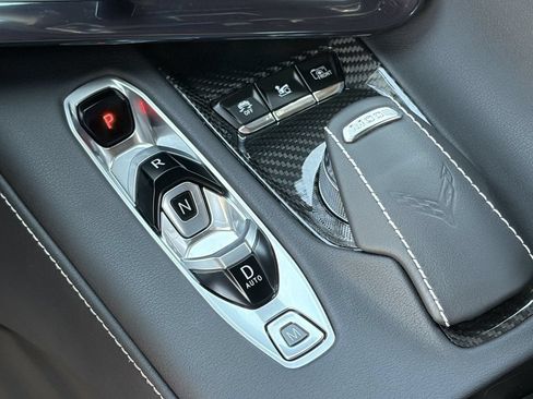 Used 2025 Chevrolet Corvette Z06 RWD image 27