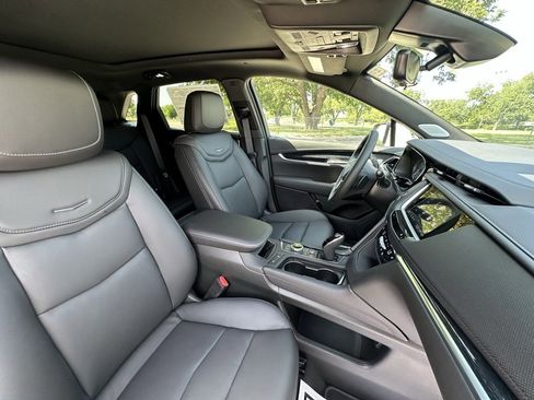New 2025 Cadillac XT5 Premium Luxury w/ Technology Package image 10