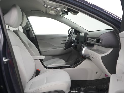Used 2025 Hyundai Kona SEL AWD/4WD image 11