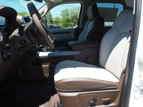 New 2025 RAM 3500 Laramie image 11