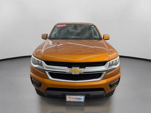 Used 2017 Chevrolet Colorado W/T w/ WT Convenience Package AWD/4WD image 2