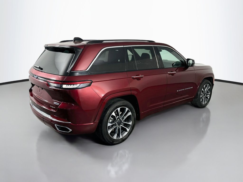 Used 2022 Jeep Grand Cherokee Overland AWD/4WD image 7