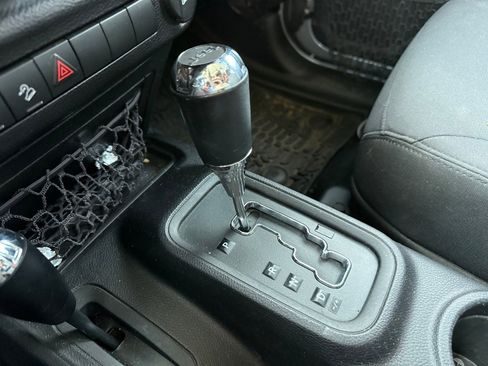 Used 2016 Jeep Wrangler Unlimited Sport w/ Quick Order Package 24S image 17