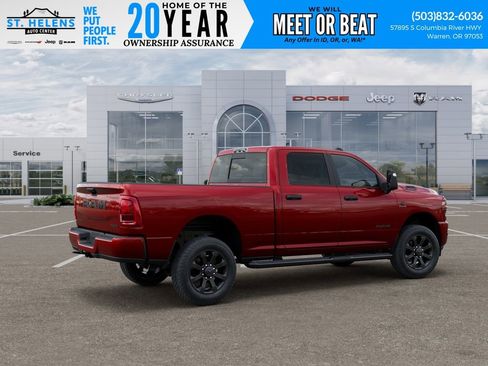 New 2026 RAM 2500 Big Horn AWD/4WD image 5
