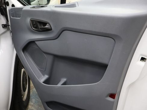 Used 2018 Ford Transit 250 148 Low Roof RWD image 12