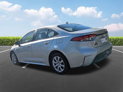 Certified 2023 Toyota Corolla LE image 6