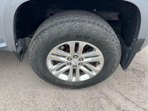 Used 2018 GMC Canyon SLT w/ Driver Alert Package image 13