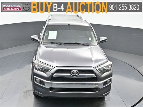 Used 2018 Toyota 4Runner SR5 image 29