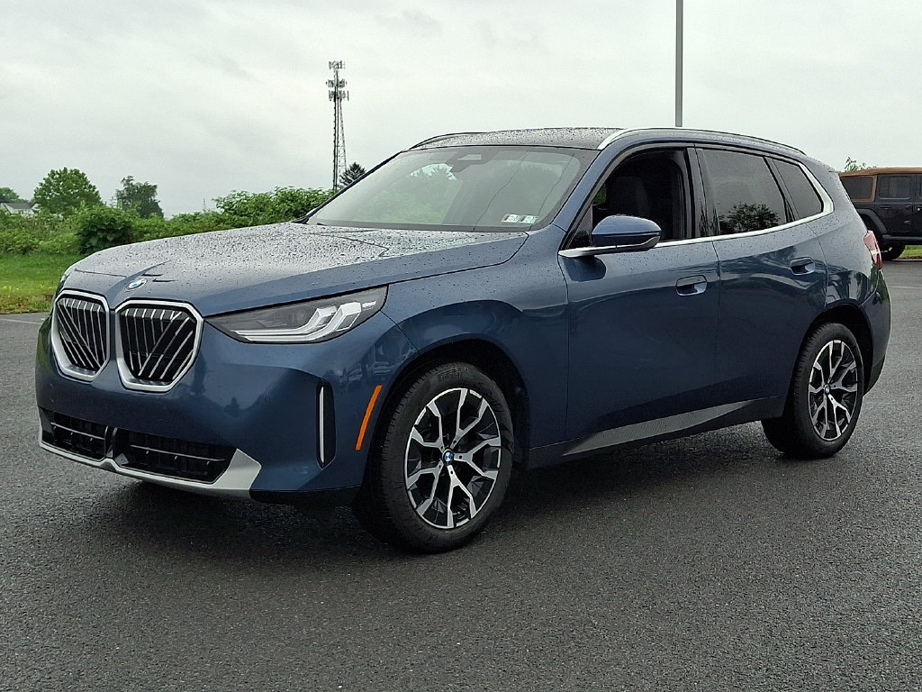 Used 2025 BMW X3 xDrive30i w/ Convenience Package AWD/4WD image 5