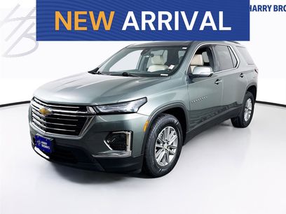 Used 2022 Chevrolet Traverse LT