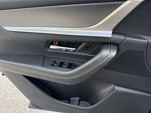 Certified 2025 MAZDA CX-90 3.3 Turbo w/ Preferred Package image 41