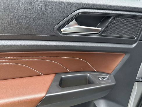 Used 2022 Volkswagen Atlas SE image 12