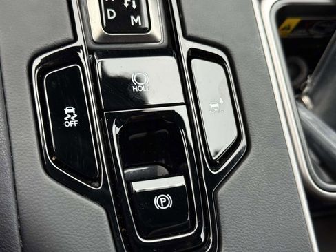 Used 2025 Lexus TX 500h AWD w/ Technology Package image 21