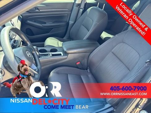 Used 2024 Nissan Altima 2.5 S FWD image 15