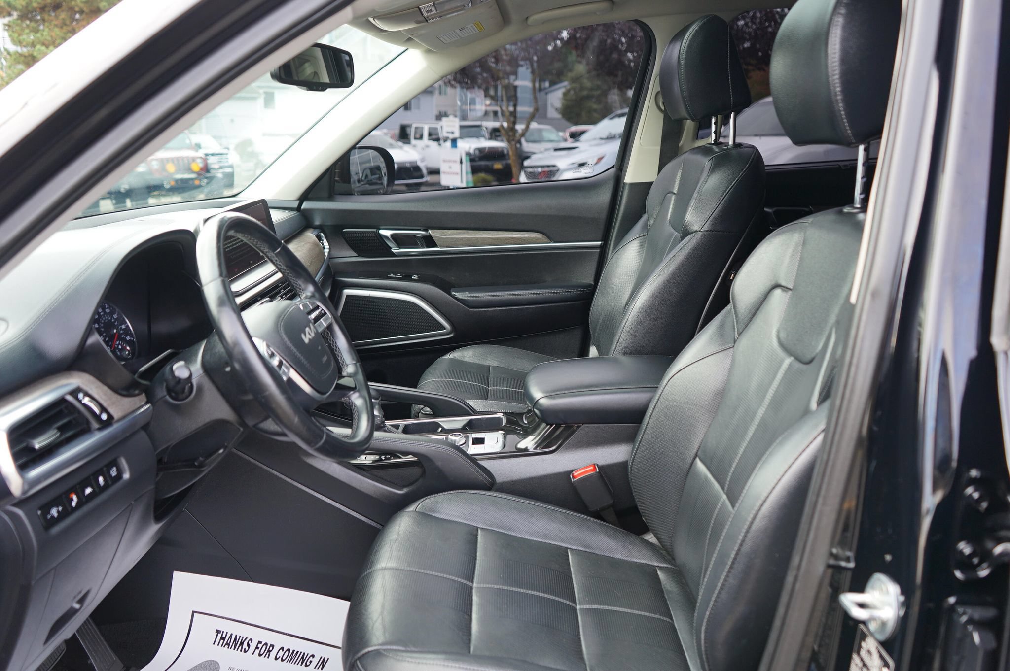Used 2022 Kia Telluride EX w/ EX Premium Package AWD/4WD image 11