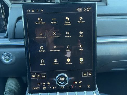 Used 2025 GMC Terrain Elevation image 20