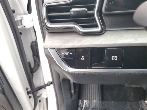 Used 2023 Kia Sportage X-Line image 26