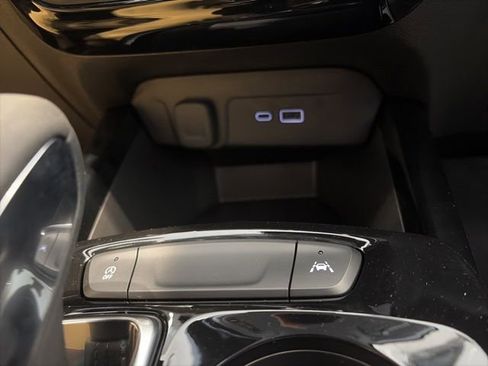 New 2026 Chevrolet Trax LT image 19