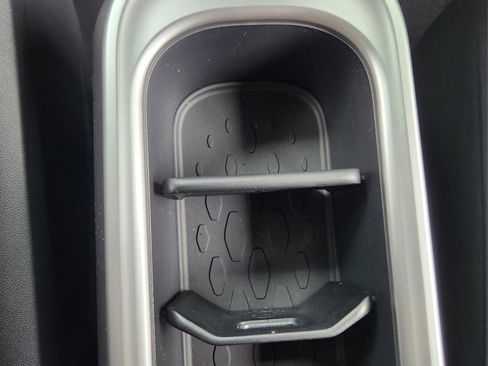 New 2025 Volkswagen ID. Buzz Pro S image 26