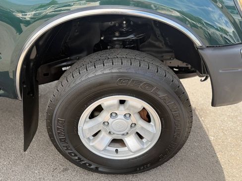 Used 1999 Toyota Tacoma PreRunner RWD image 77