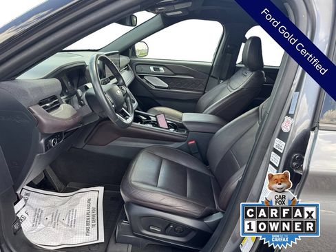 Certified 2025 Ford Explorer Platinum w/ LUX Leather Package AWD/4WD image 13