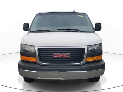 Used 2023 GMC Savana 2500 w/ Driver Convenience Package RWD image 2