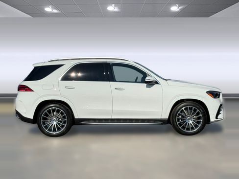 New 2026 Mercedes-Benz GLB 250 image 6
