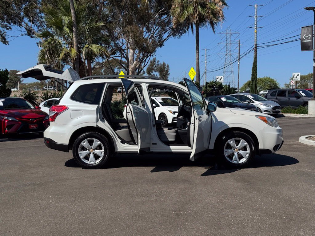 Used 2015 Subaru Forester 2.5i Limited AWD/4WD image 28