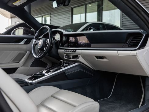 Used 2022 Porsche 911 Turbo S image 49