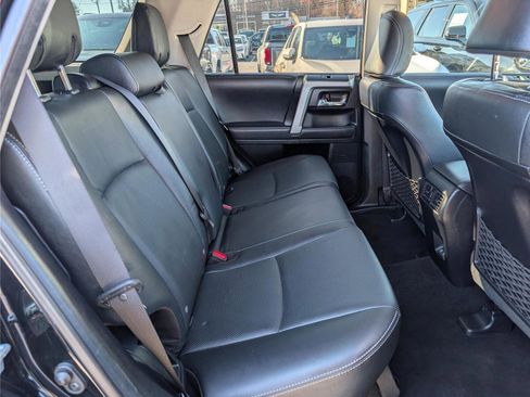 Used 2022 Toyota 4Runner Limited image 12