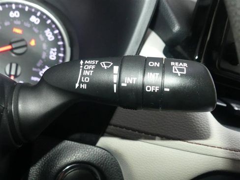 Used 2020 Toyota RAV4 XLE w/ Convenience Package AWD/4WD image 35