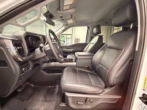 Used 2026 Ford F350 Lariat AWD/4WD image 29