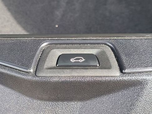 Used 2023 BMW X5 sDrive40i image 12