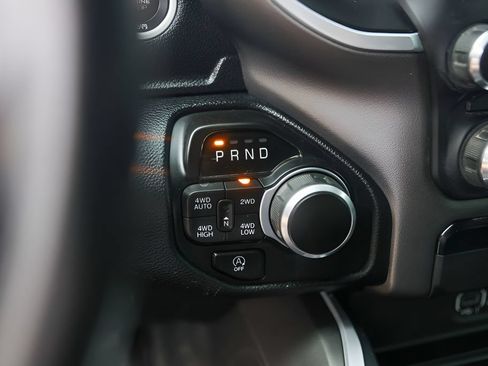 Used 2022 RAM 1500 Lone Star AWD/4WD image 17
