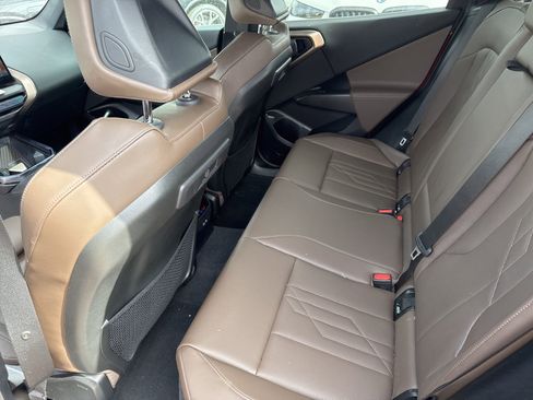 Used 2025 BMW X3 xDrive30i AWD/4WD image 11