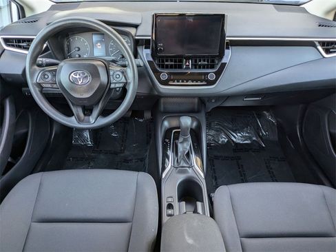 Used 2025 Toyota Corolla LE image 25