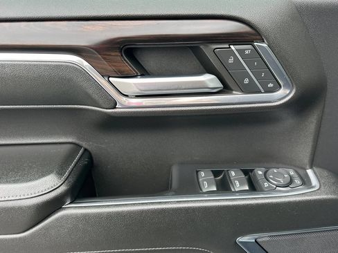 Certified 2024 GMC Sierra 1500 SLT RWD image 11