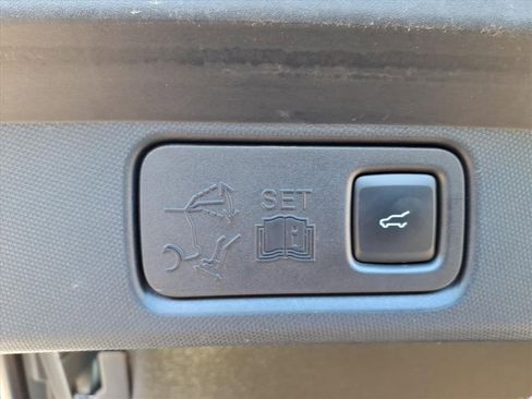 Used 2022 Ford Mustang Mach-E GT image 13