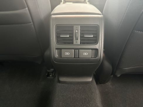 Used 2021 Honda Accord Touring image 22