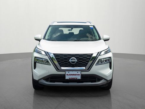 Used 2023 Nissan Rogue SV w/ SV Premium B Package AWD/4WD image 2