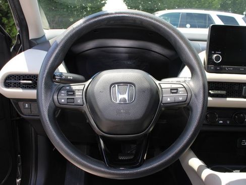 Certified 2024 Honda HR-V LX image 16