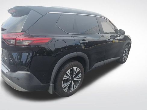 Used 2023 Nissan Rogue SV w/ SV Premium B Package FWD image 5