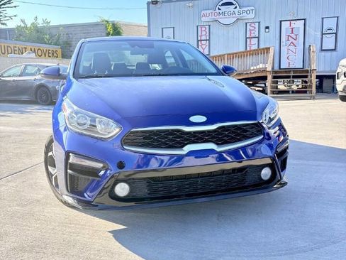 Used 2019 Kia Forte LXS FWD image 1