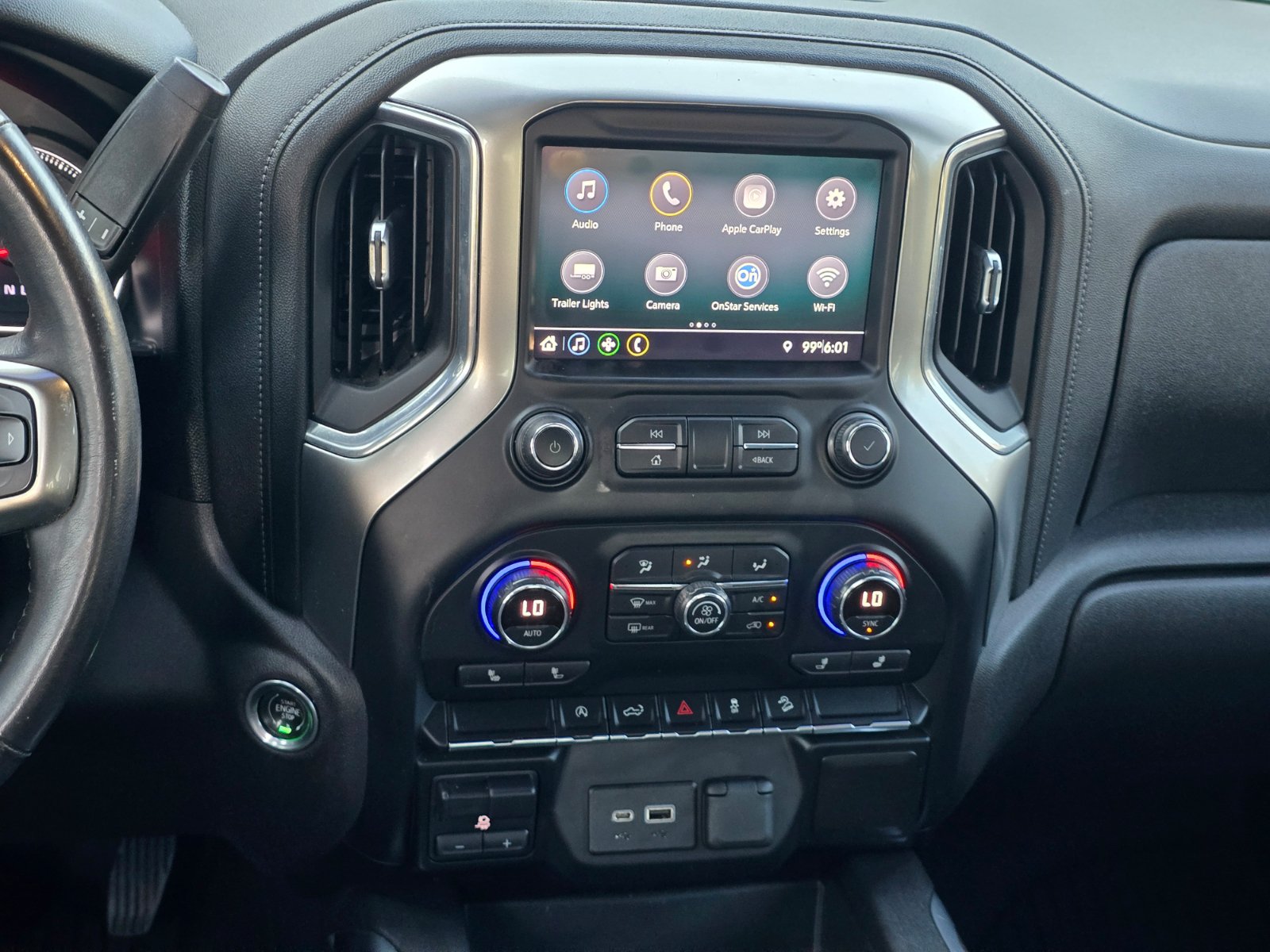 Used 2021 Chevrolet Silverado 1500 LT Trail Boss w/ LPO, Dark Essentials Package AWD/4WD image 19