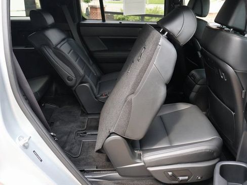 Used 2024 Hyundai Santa Fe Calligraphy AWD/4WD image 14
