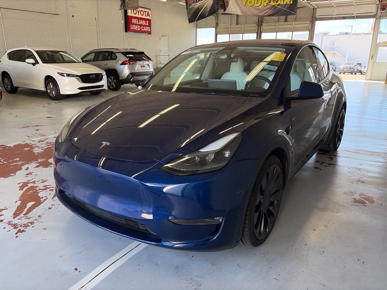 Used 2022 Tesla Model Y Performance AWD/4WD image 6