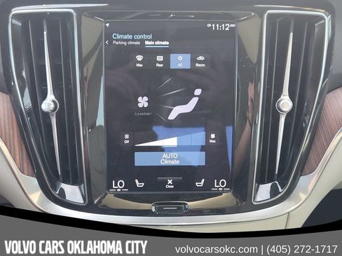 Used 2022 Volvo S60 T8 R-Design Expression w/ Premium Package AWD/4WD image 16