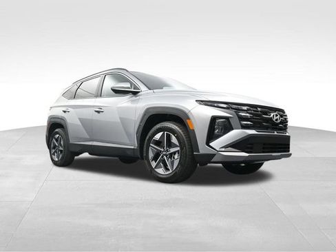 Used 2026 Hyundai Tucson SEL AWD/4WD image 32