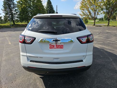Used 2017 Chevrolet Traverse LT w/ Style and Technology Package AWD/4WD image 5